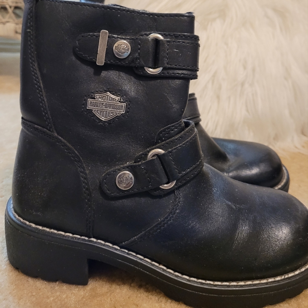 Black Harley Davidson lady boots